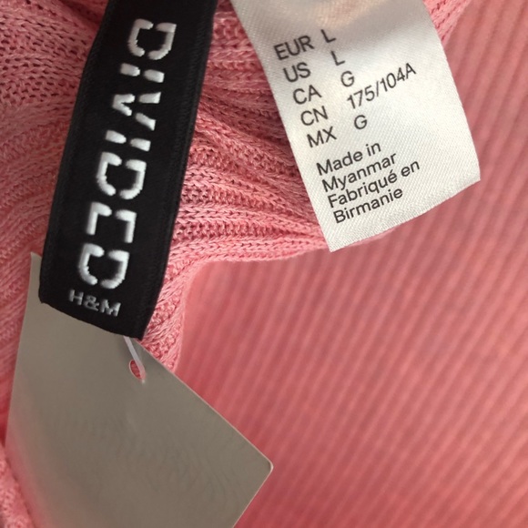 Open Back Ribbed Pink Top - Picture 3 of 3